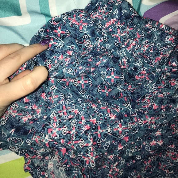 Patterned shorts - Picture 3 of 3